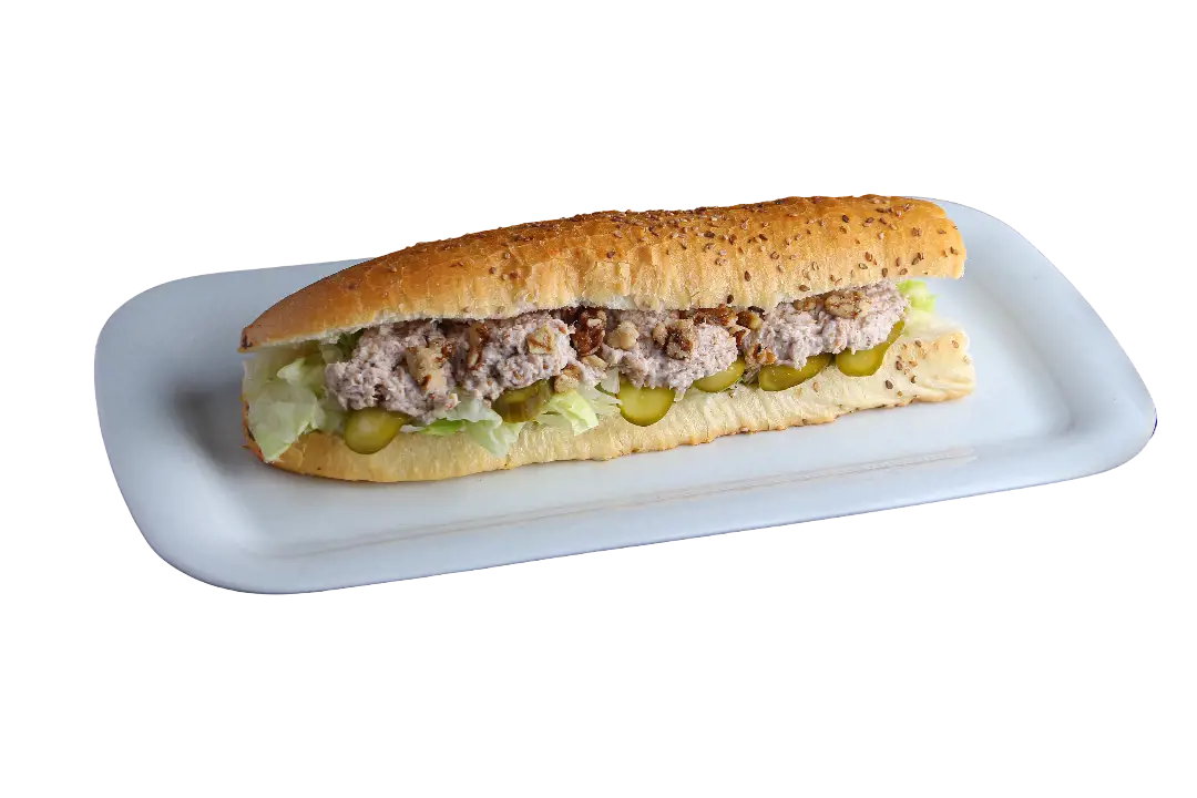 ساندویچ مرغ و گردو