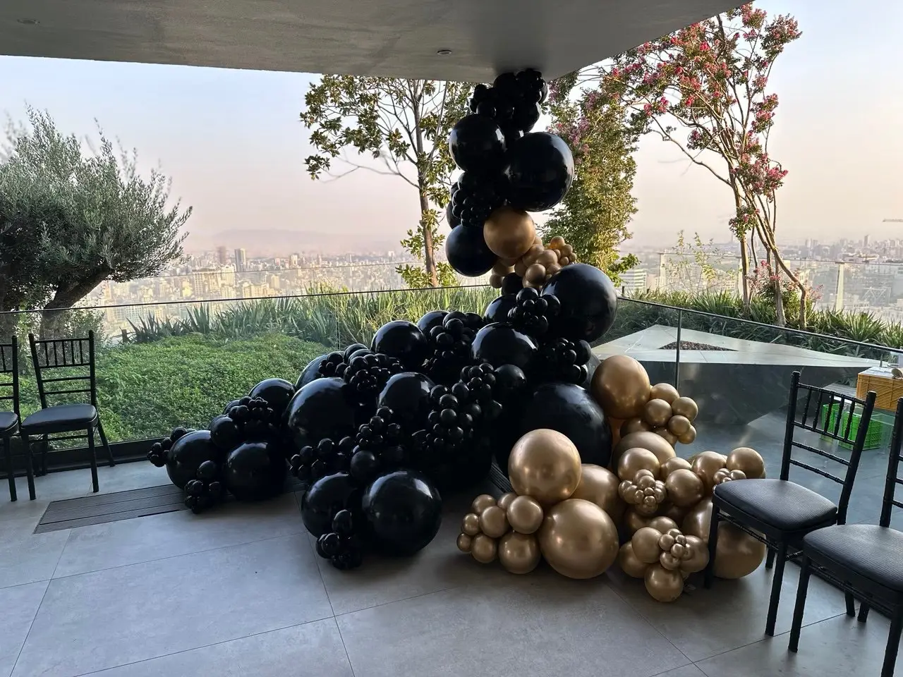 بادکنک آرایی